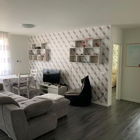 Stefanos Apartament Бая-Маре Екстер'єр фото